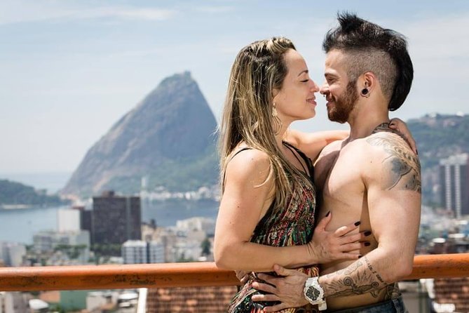 Private Photo Session With a Local Photographer in Copacabana - Good To Know