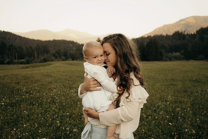 Private Photoshoot in the Mountains - Good To Know