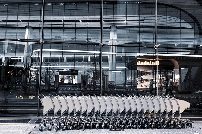 Private Sheffield Robin Hood Arrival Transfer - Airport to Hotel / Accommodation - Good To Know