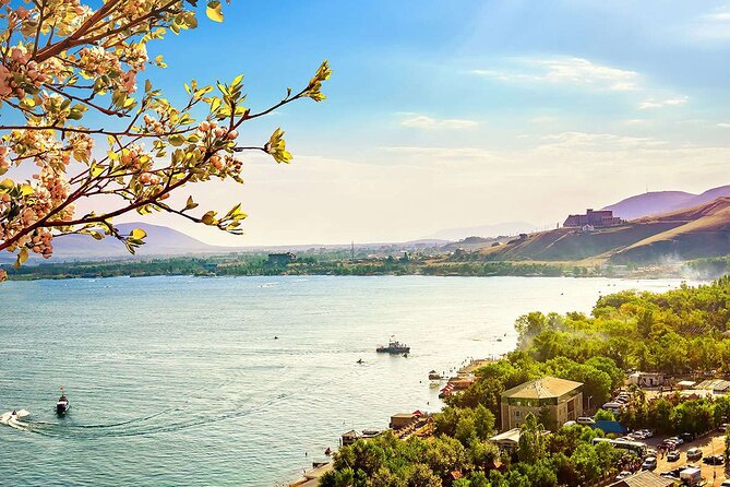 Private Sightseeing Tour Visit to Armenia With Transfer Included - Good To Know