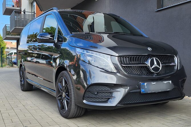 Private Transfer From Prague to Berlin by Mercedes - Operating Hours