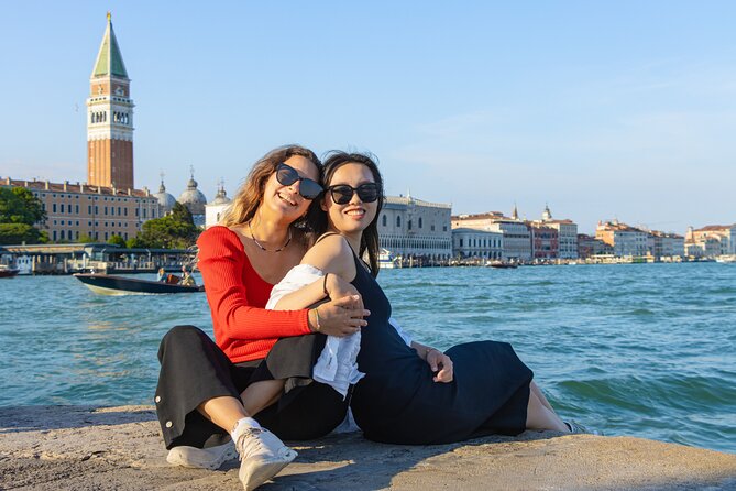 Private Venice Professional Photoshoot at Punta Della Dogana - Good To Know