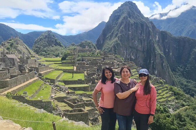Private Visit to Machu Picchu and Participate in the Coca Rite - Transportation Details
