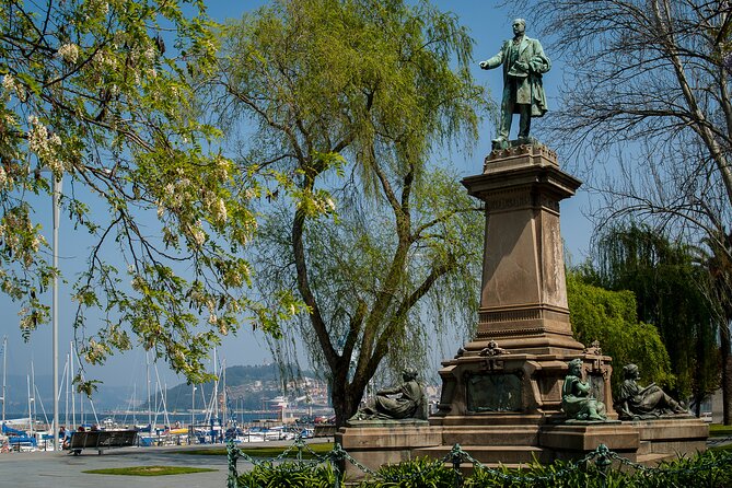 Private Walking Tour Around Vigo With Beer or Wine - Tour Highlights