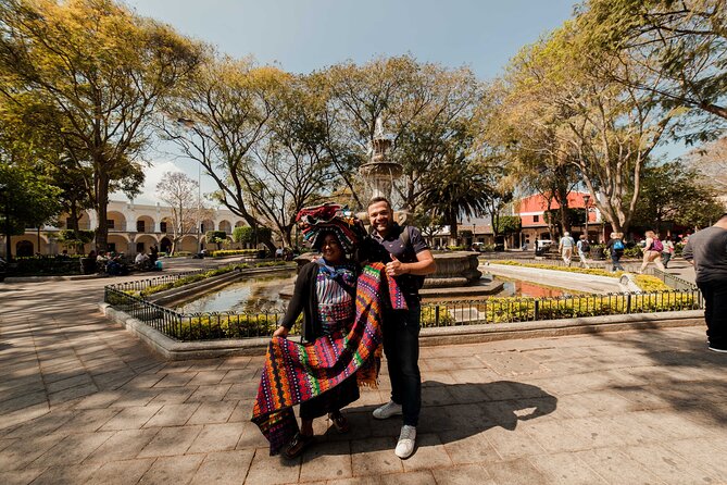 Private Walking Tour in Antigua Guatemala +Coffee Plantation Experience