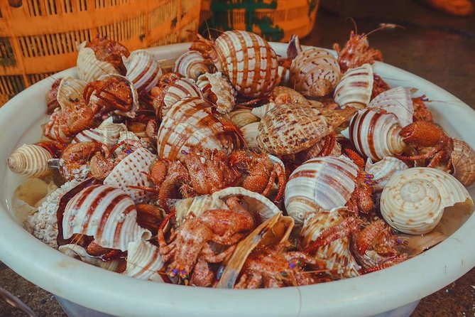 Private Xiamen Sea Food Market & Zhongshan Road Shopping and Eating Experience - Good To Know