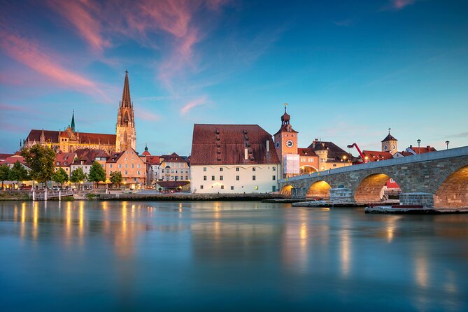 Regensburg Walking Tour With Italian Wine and Food Tasting - Good To Know