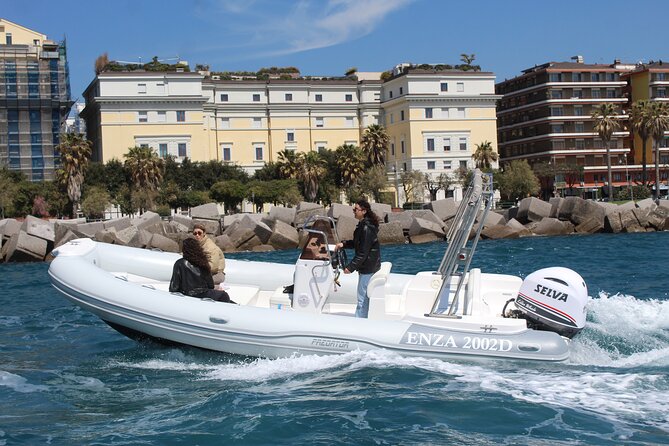 Rent Predator Dinghy 6.80 WITHOUT LICENSE - Good To Know