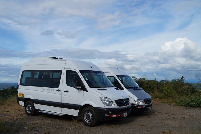 Round Trip Transfer Liberia Airport (LIR) to Andaz Papagayo Resort - Good To Know