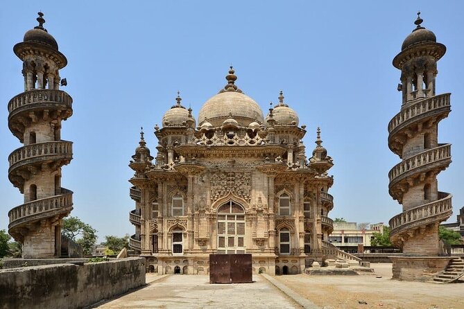 Royal Heritage: Rajkot to Gondal, Junagadh & Girnar Hill Day Trip - Good To Know