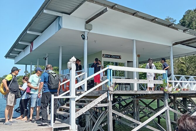 Sabah: Ticket to Rainbow Island Day Trip With Lunch - Good To Know