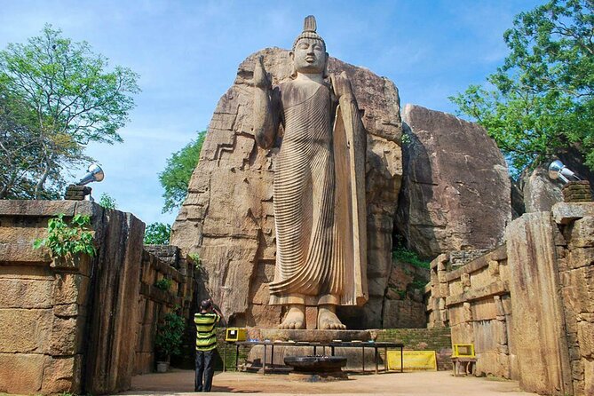 Sacred City of Anuradhapura Day Tour From Sigiriya, Dambulla or Habarana - Good To Know