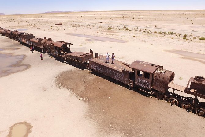 SALT FLATS 3 DAYS 2 NIGHTS TOUR (Shared) - Tour Overview