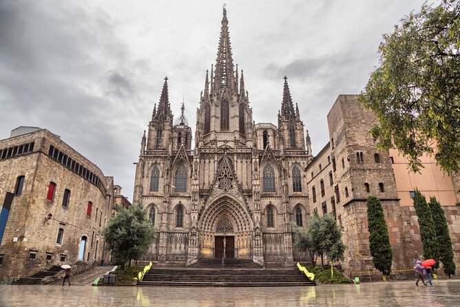 Self Audio Guided Tour in Gothic Quarter of Barcelona - Good To Know