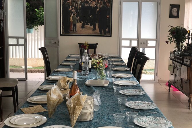Shabbat Experience in Tzfat With Wine Pairing - Menu Highlights