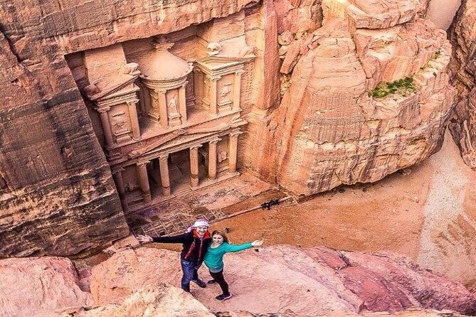Sheikh Hussein Crossing Private Transfer to or From Petra - Good To Know