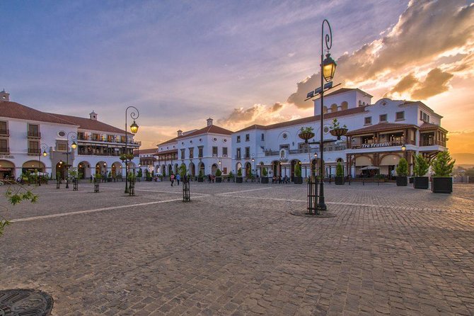 Shopping Tour in Guatemala City From Antigua - Good To Know