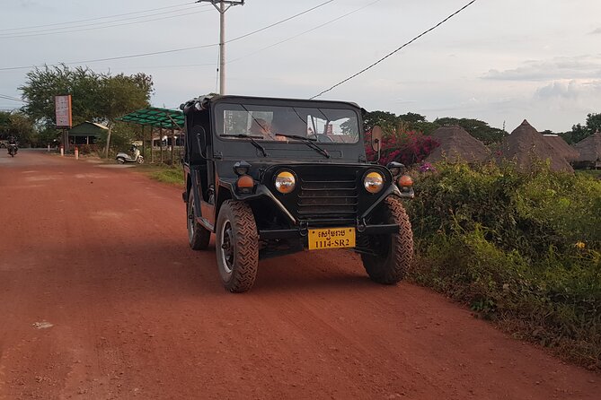 Siem Reap City Private Half-Day Tour by U.S Army Jeep