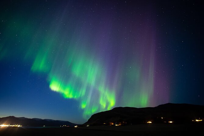 Small Bus Northern Lights Tour From Reykjavik @ 9:30 Pm - Tour Highlights