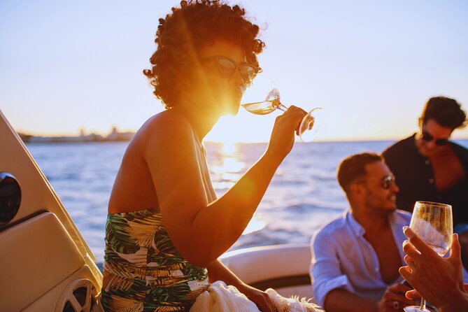 Small-Group Wine Testing on a Charming Boat at Sunset in Amalfi - Good To Know