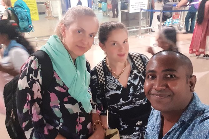 Sri Lanka Airport (Bia Cmb) to Colombo City Private Transfer Pickup and Drop - Good To Know