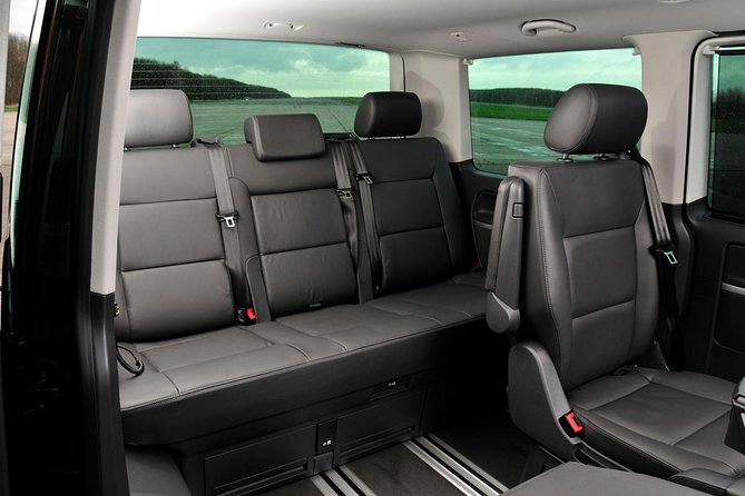 Standar Minivan Arrival From Madrid Airport MAD to Segovia City - Good To Know