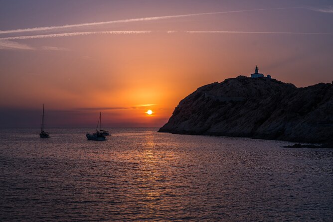 Sunset Aperitif on the Water - Good To Know