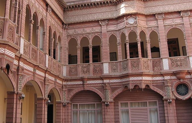 Take a Guided Walk Through Bikaner - Good To Know