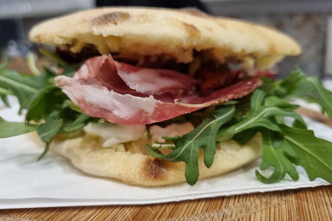 Taste Puccia, Lecces Sandwich and Wine - Overview of the Experience