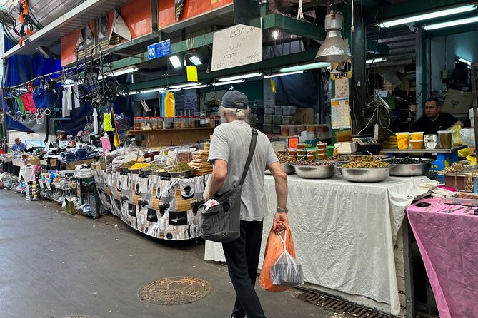 Tel Aviv: Hatikva Market - A Middle Eastern Sensory Journey - Good To Know