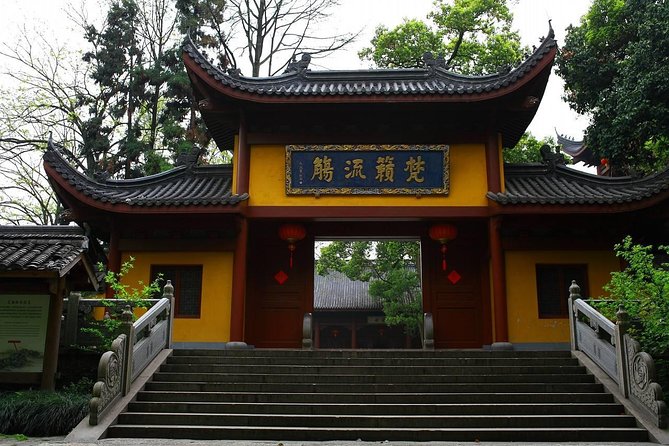 The Most Beautiful Temple in China--Yongfu Temple Tour With Vegetarian Lunch - Tour Highlights