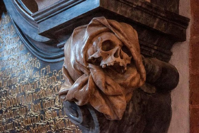 The Mysterious Wroclaw – Evening Tour With Thrills (2 H) - Good To Know