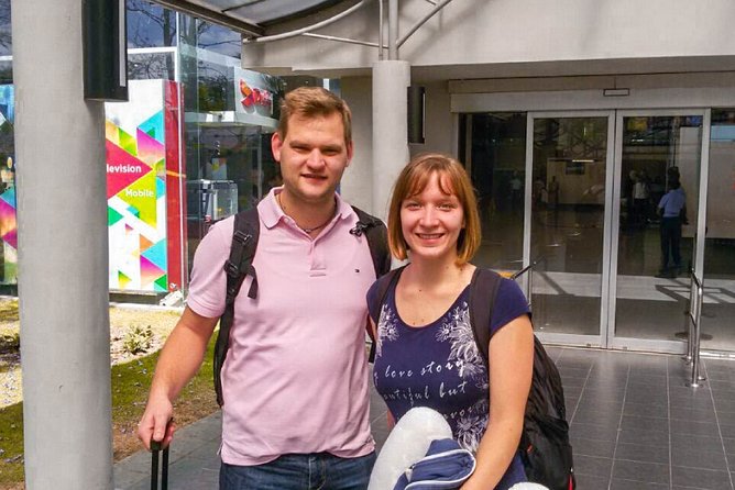 Transfer Between Colombo Airport (Cmb) and Devon Hotel, Kandy - Good To Know