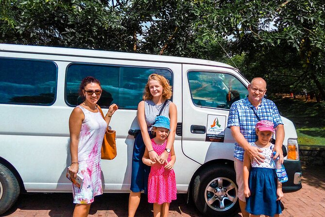 Transfer Between Colombo Airport (Cmb) and Rosmead Place by Thilanka, Colombo - Good To Know