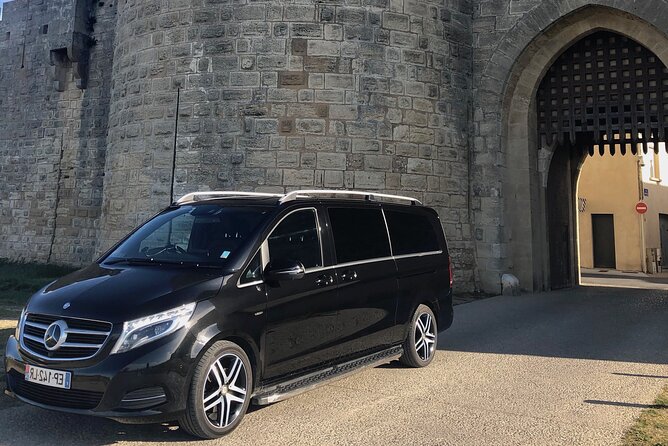 Transfer by High-End Mercedes Minibus Nimes 7 Passengers - Good To Know