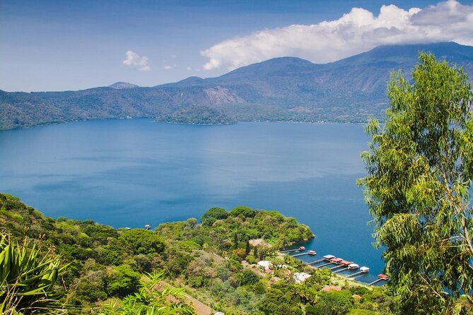 Transportation CARDEDEU RESIDENCE AND LAKE COATEPEQUE - Good To Know