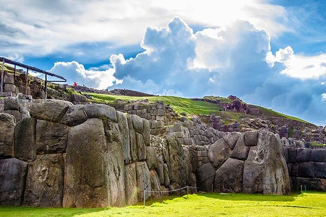 Travel in Shared Service by Cusco