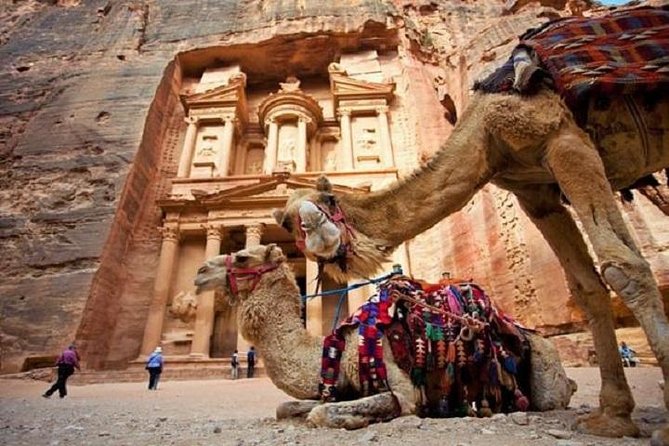 Travel to Petra The Rose Red City - Explore the Ancient City