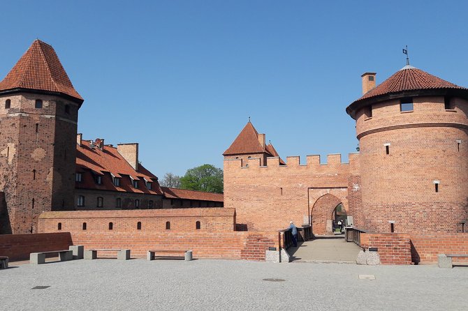 Trip to The Castle of the Teutonic in Malbork - Good To Know