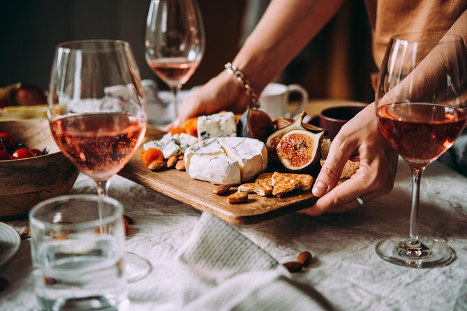 Venice in 3 Wines: Exclusive Wine Tasting With an Expert & Food Pairing - Good To Know