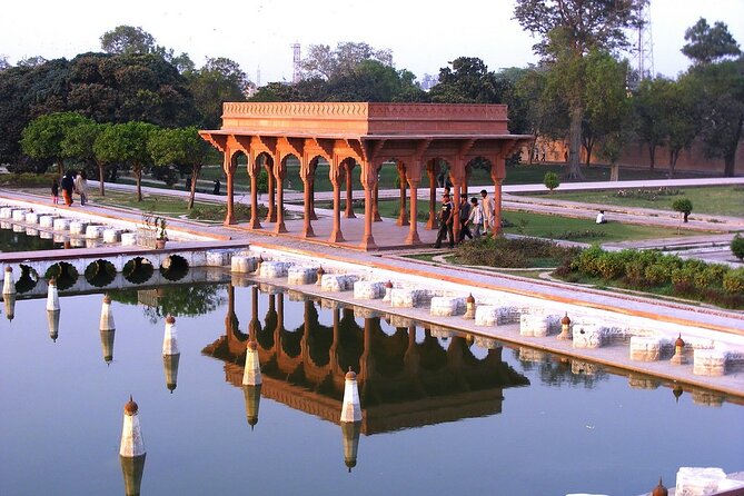 Wahga Border Flag Ceremony & Shalimar Garden Private Tour - Good To Know
