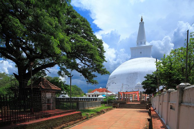 Wilpattu and Anuradhapura From Colombo (2 Days) - Good To Know