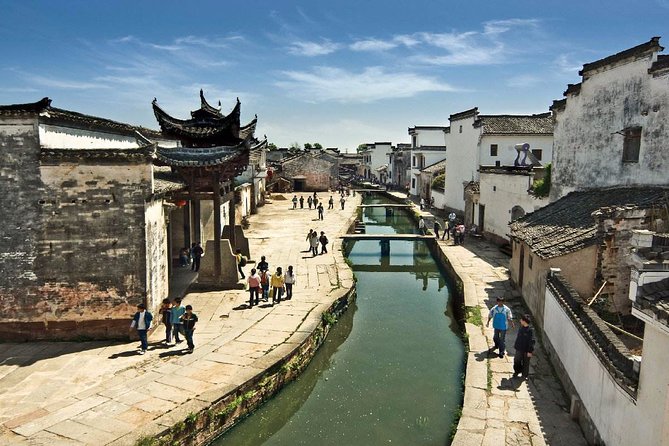 Zhengzhou 2-Day Bullet Train Trip to Huangshan Mountain and Tangmo Ancient Town - Good To Know