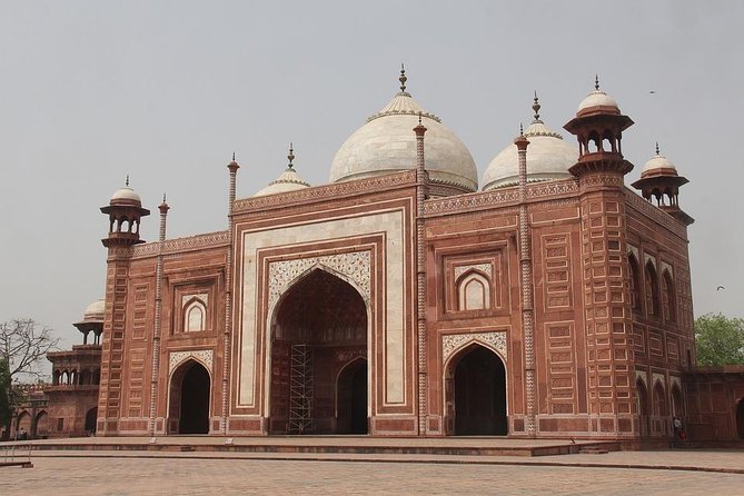 2 Day All Inclusive Private Tour to Agra From Delhi by AC Car-Minivan