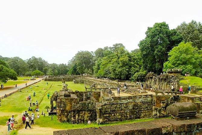 2-Day Angkor Wat Small and Big Circuit - Itinerary Overview