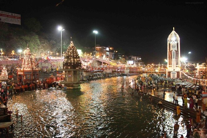 2 Days Private Tour of Har-Ki-Pauri Haridwar and Rishikesh From New Delhi
