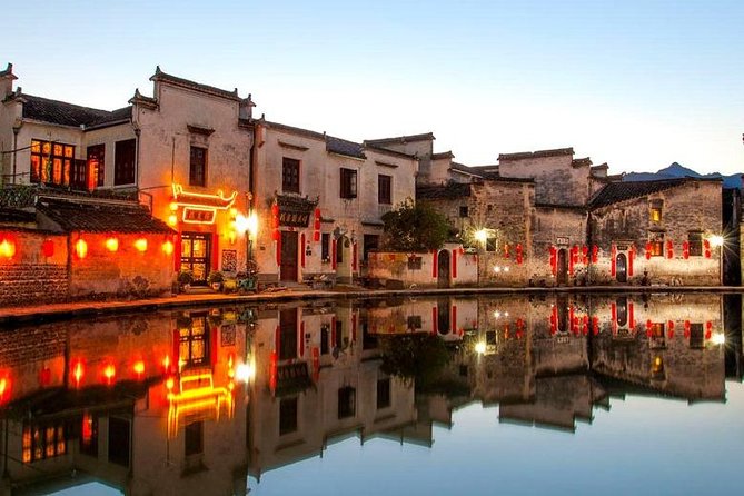 3 Days Shanghai Huangshan Private Tour by High Speed Train With Accommodation