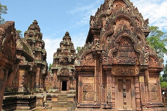 4 Days - Major Temples & Kulen Mountain & Koh Ker & Beng Mealea From Siem Reap - Temple Exploration