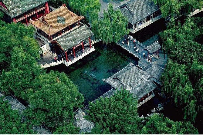 4 Hour Jinan Private Walking Tour to Baotu Spring and Surroundings - Highlights of Baotu Spring
