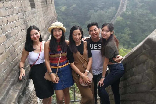 8-9 Hours Layover Tour to Mutianyu Great Wall and Ming Tombs
